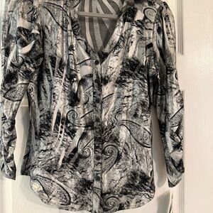 Peter Nygard Black and Gray Graphic Blouse